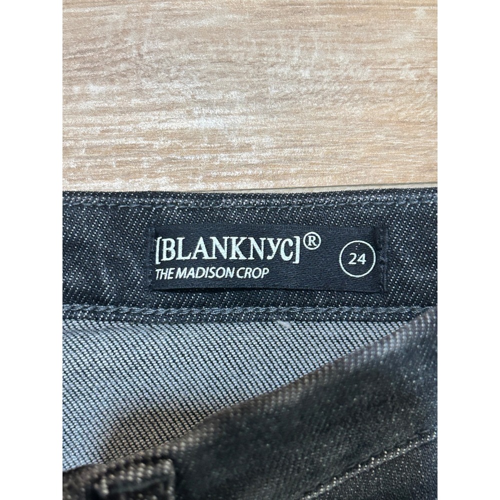 BLANKNYC The Madison Crop Distressed Blue Wash High‎ Rise Jeans - Size 24 - Picture 4 of 10